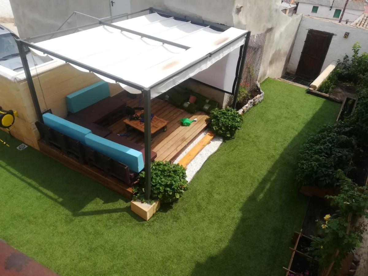 Casa Ecoeficiente Eguzkilore Torrelles Exterior foto